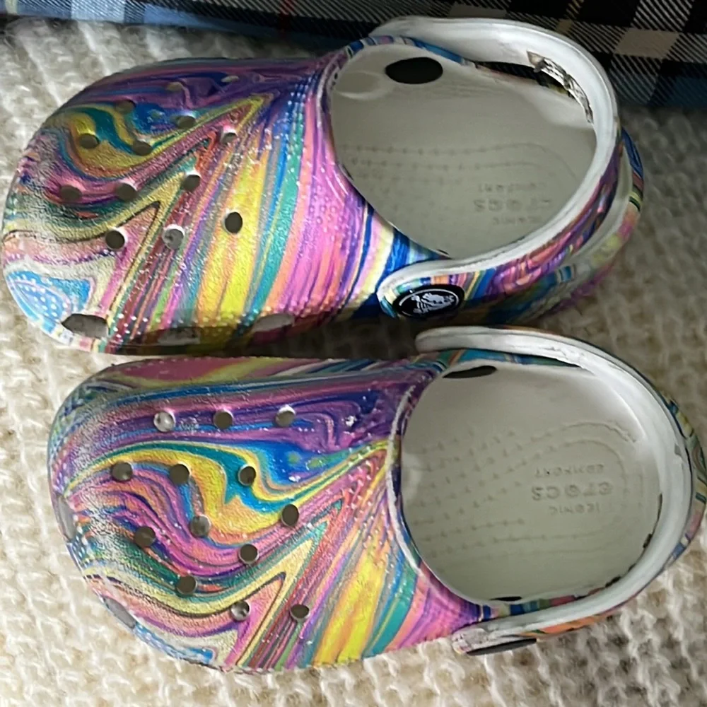 Croc solar rainbow clog toddler 6